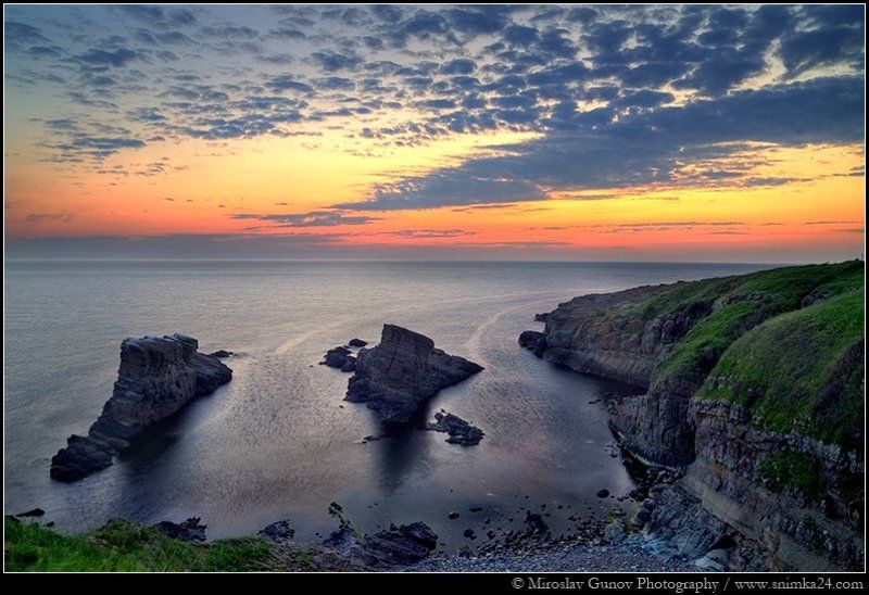 Ship rocksphoto preview