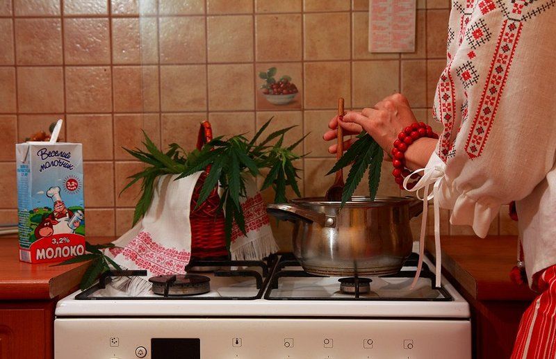 фотошутка, чар-зілля, ботаника, молоко \