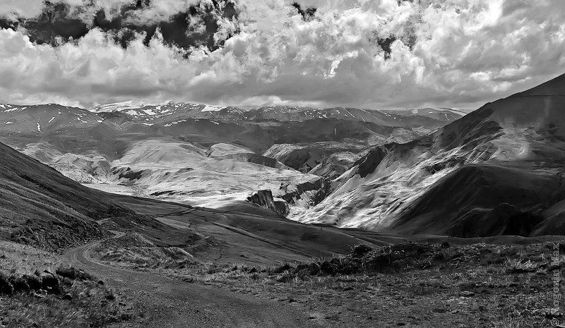 кавказ, приэльбрусье, горы Ч/б Начало пути фото превью