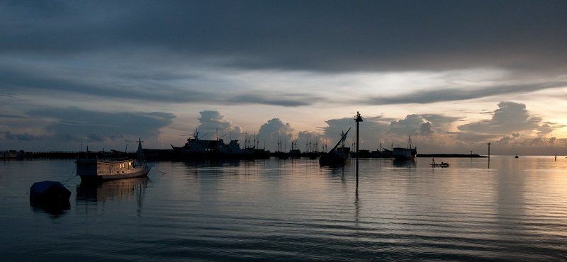 море, рассвет, корабль Из жизни судовphoto preview