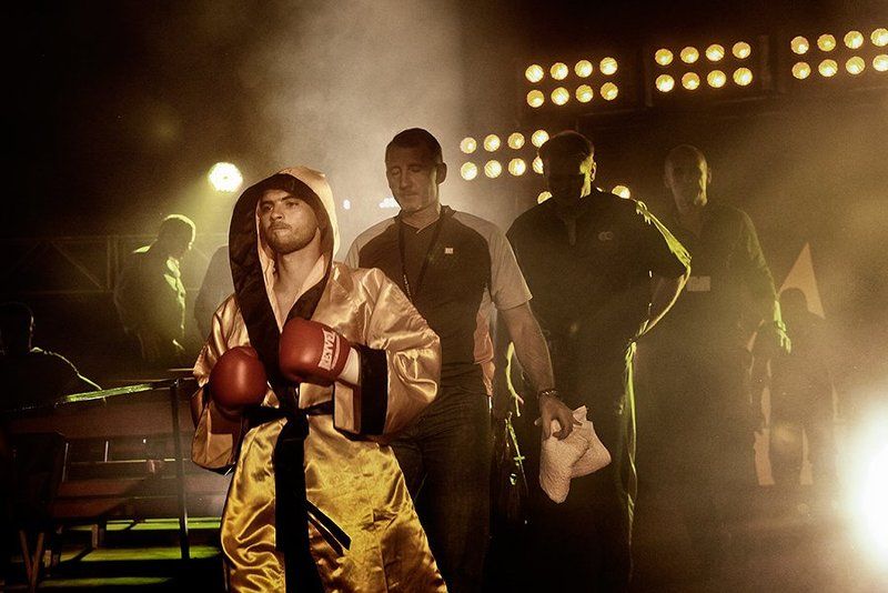 бокс Бей первым фото превью