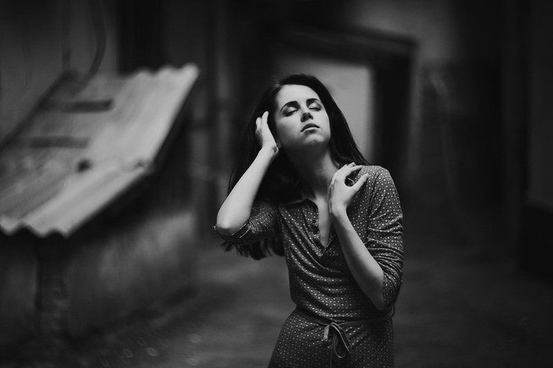 девушка,портрет,львов,чб Янаphoto preview