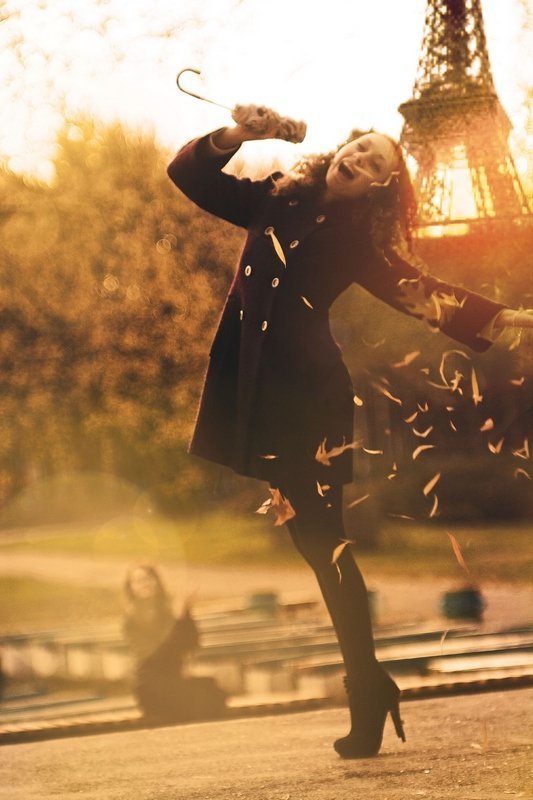 юпитер 9, эйфелева башня, париж, певица, ноябрь, осень photo preview