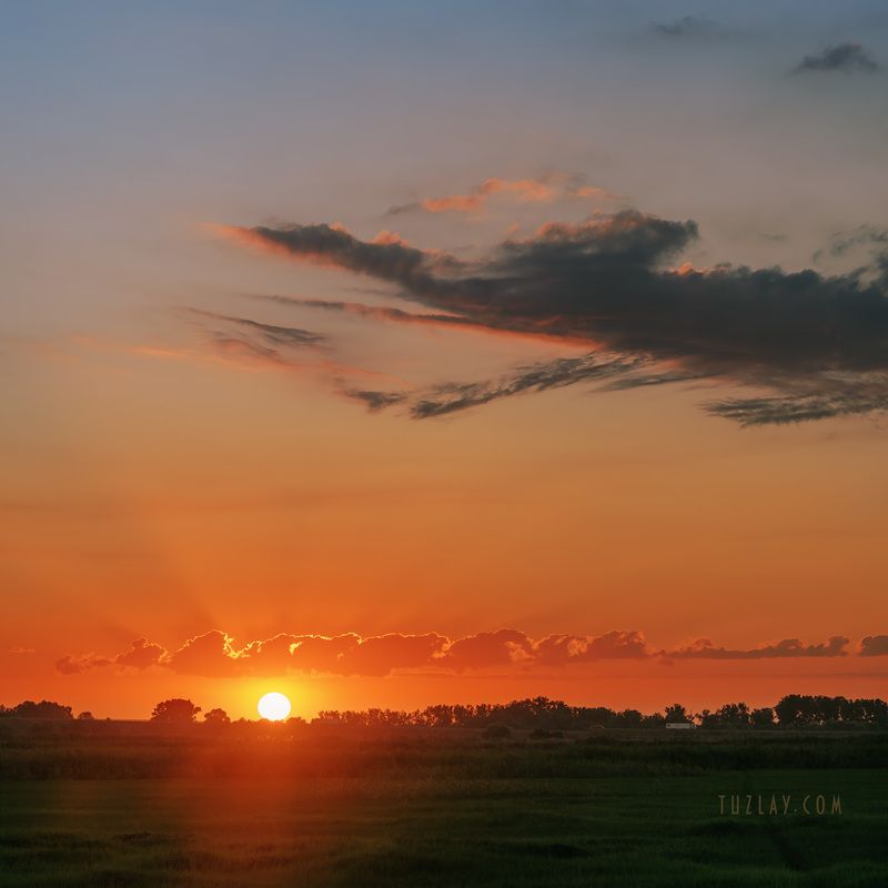 земля таманская, таманский полуостров, закат, вечер, рисовые чеки Закат над рисовым полем фото превью