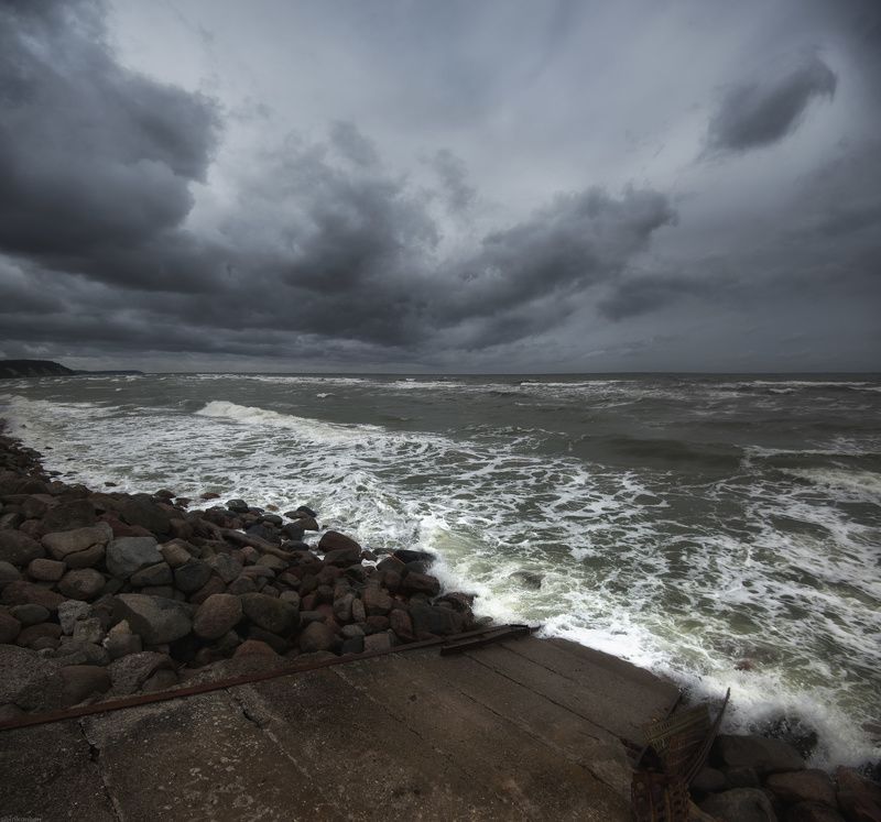 небо море пейзаж  / Хмурое балтийское небо /photo preview