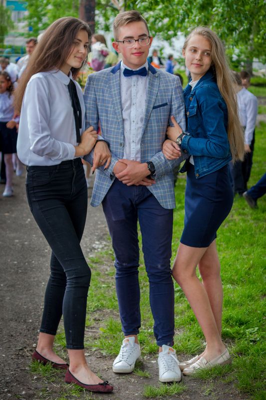 школьники, ученики, школа, тинейджеры photo preview