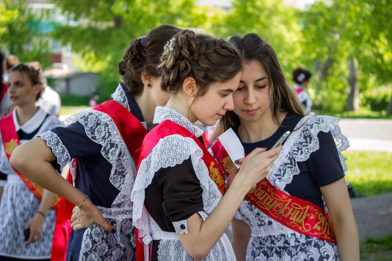 школа, последний звонок, выпускники, дети, девочки, школьники, ученики photo preview