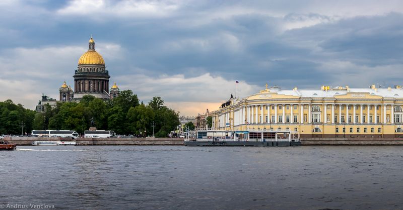 Rossi and Montferrandphoto preview