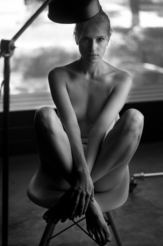 nude bw blackandwhite girl T e t a t e tphoto preview