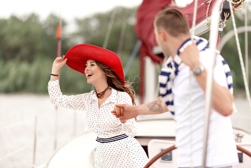 Прогулка на яхтеphoto preview