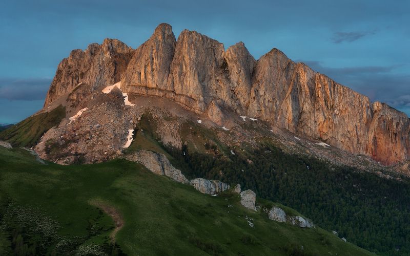 Вечерняя стенаphoto preview