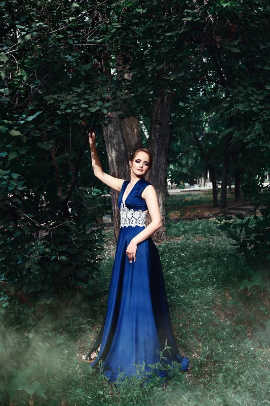 мода, фешн, красивые люди, портрет, платье, выпускница, красота, девушка, прическа Юлияphoto preview