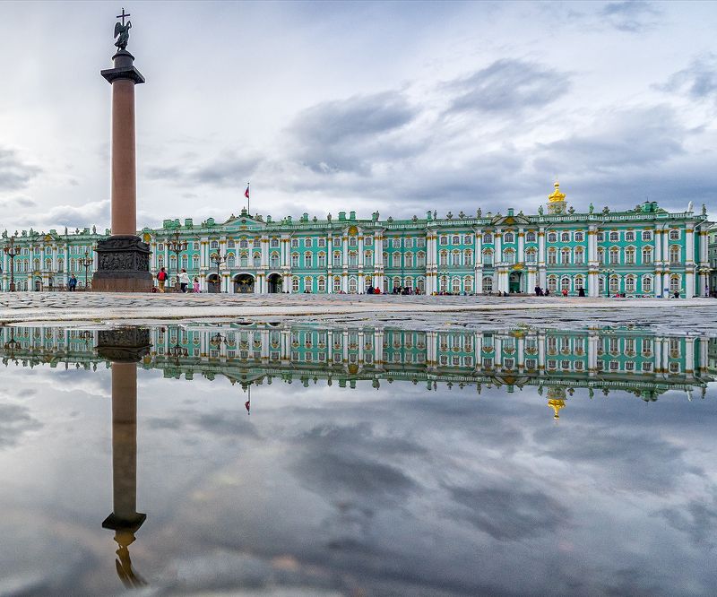 город эрмитаж архитектура питер городской пейзаж  Эрмитаж в отраженияхphoto preview