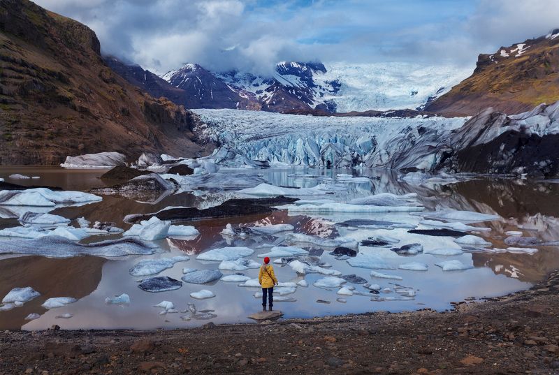 Лагуна с льдинамиphoto preview