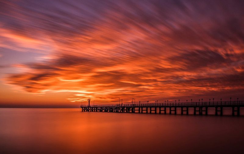 море, черное море, бухта, вода, небо, вечер, закат, пейзаж, sea, black sea, seascape, water, sky, вечер, причал, закат, облака, длинная выдержка, evening sunset, clouds, pier, long exposure Wind of goldphoto preview