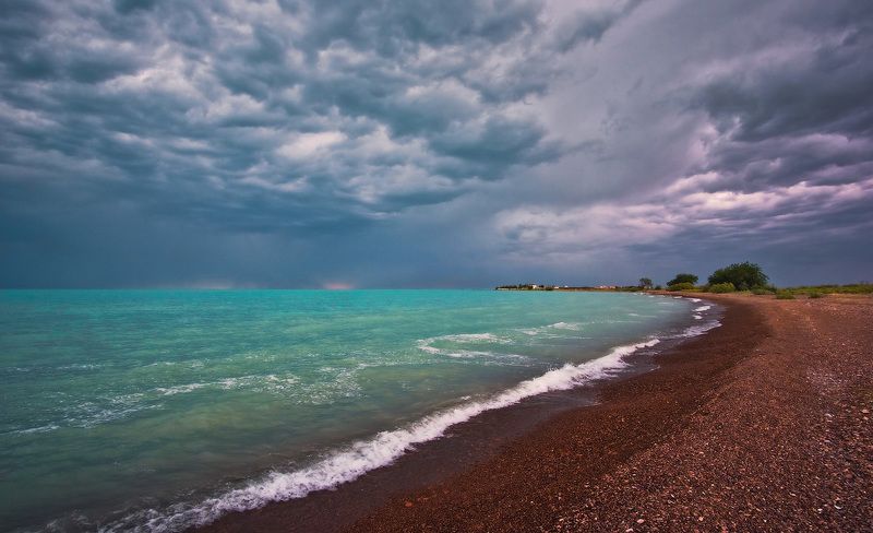 озеро, балхаш, закат, рассвет, лодка, тучи На озере Балхаш фото превью