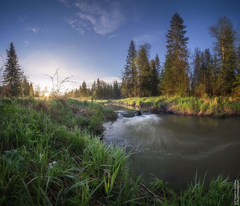 утро, рассвет, берег, река, волим, небо, пермский край Первые лучи рассвета фото превью