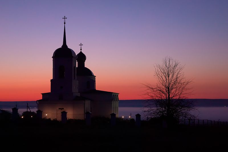 церковь, рассвет, река, утро На рассвете фото превью