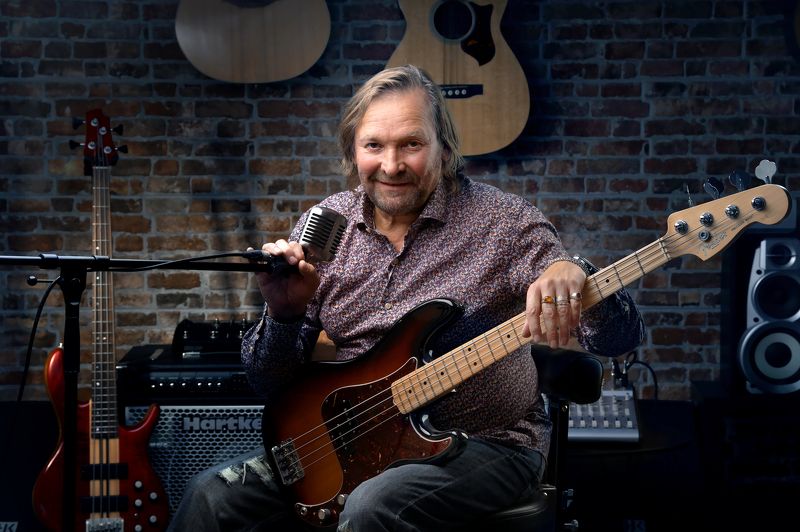 музыка, басист, музыкант, студия, fender Басист Серёгаphoto preview