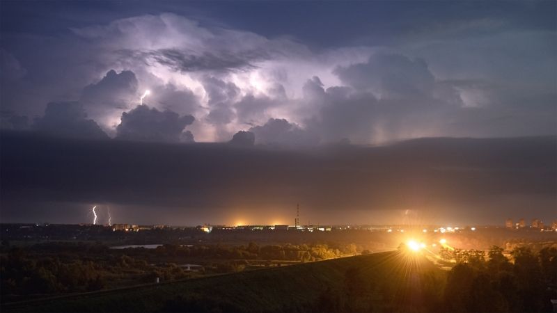 *** Rain is comingphoto preview