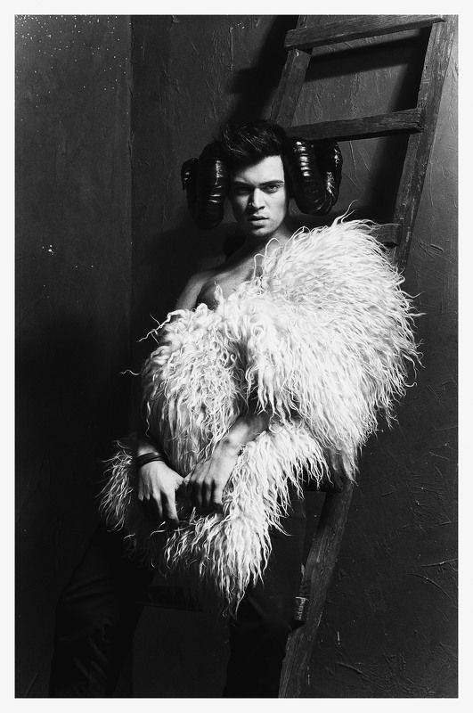 #monochrome #skin #sepia #toned #image #human #face #sleep #girl #model #fashion #young #light #women #cute #black #hair #white #beautiful #beauty #franpolonskiy #france #franpolonskiyphotographer #phfranpolonskiy #mood [ Kirill Kabachenko ]photo preview