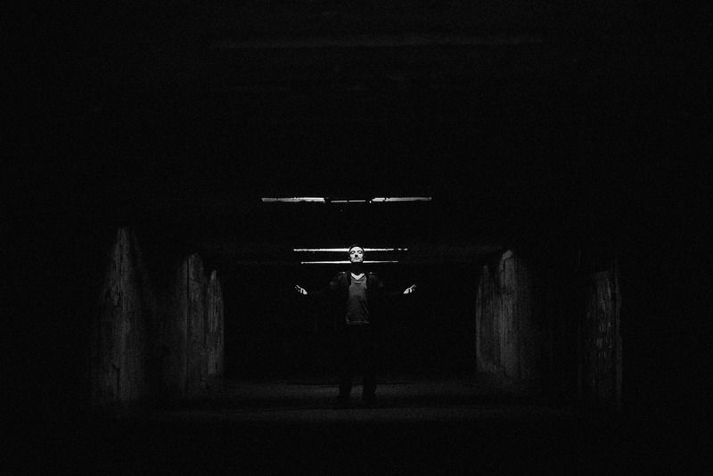 #phfranpolonsky, #franpolonsky, #franpolonskyphotographer, #man, #boy, #monochrom, #bw, #blackandwhite, #dark, #summer, #portrait, #fashion, #beautiful, #young, #bnw, #franpolonskyarchive, #portraitofaperson, #ligth, #nikon, #bestphoto, #bestmodel [ Свет тунеля ]photo preview