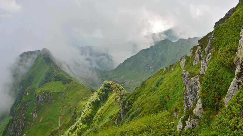 карпаты, горы, мармаросский массив Горы дымят...photo preview