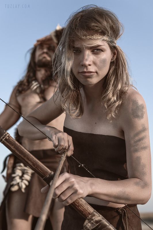 предки, постановка, портрет, дикая девушка, лук и стрелы Предки были суровы, но красивы!photo preview