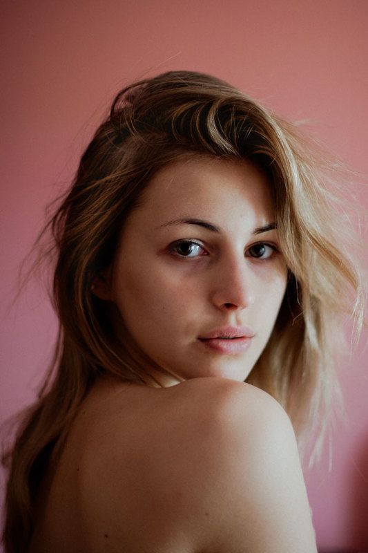 woman girl portrait eyes face  Wiktoriaphoto preview