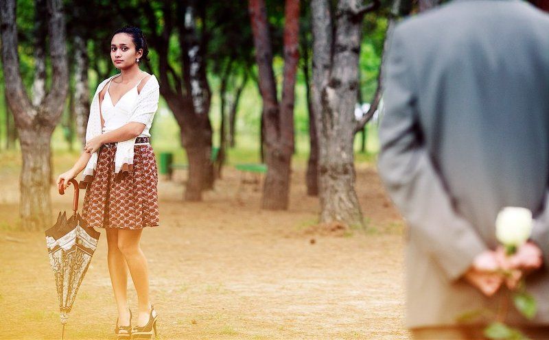 встреча, девушка, парень, цветы, весна photo preview