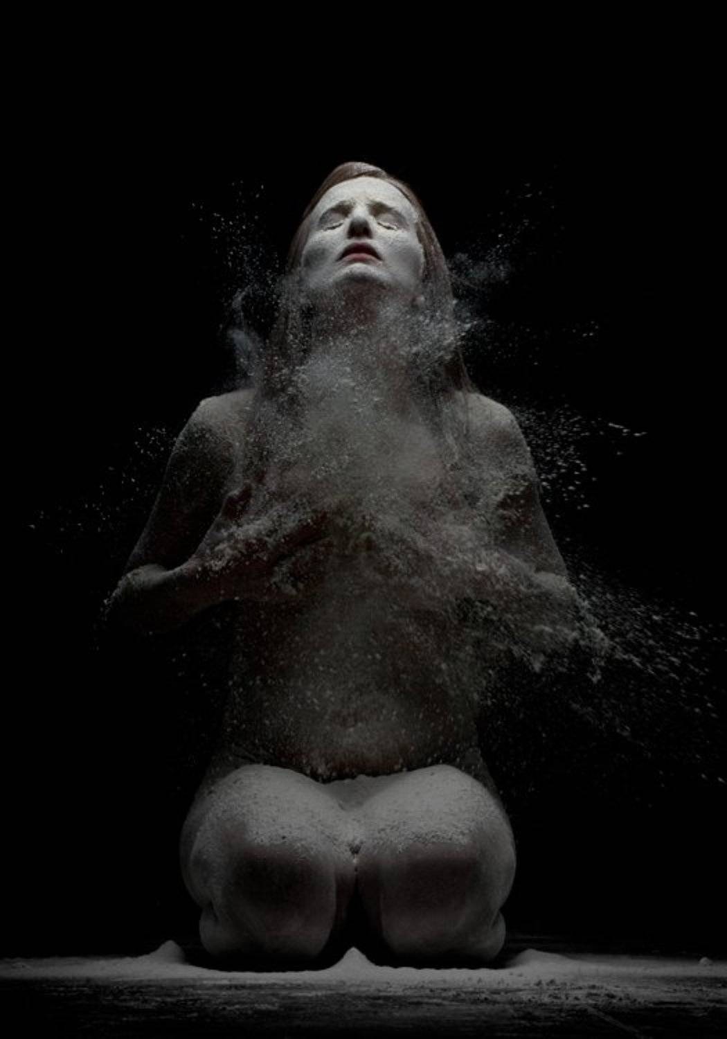 nude, powder, studio, puff, red lips, girl, on knees, looking up, Antoni Georgiev