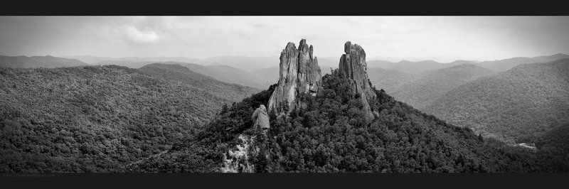 приморский, чистоводное, приморье, край, дракон, парк драконов, 2011, июль, лето, скала, скалы, гранит, останцы, река, тайга, восток Давно здесь стоимphoto preview