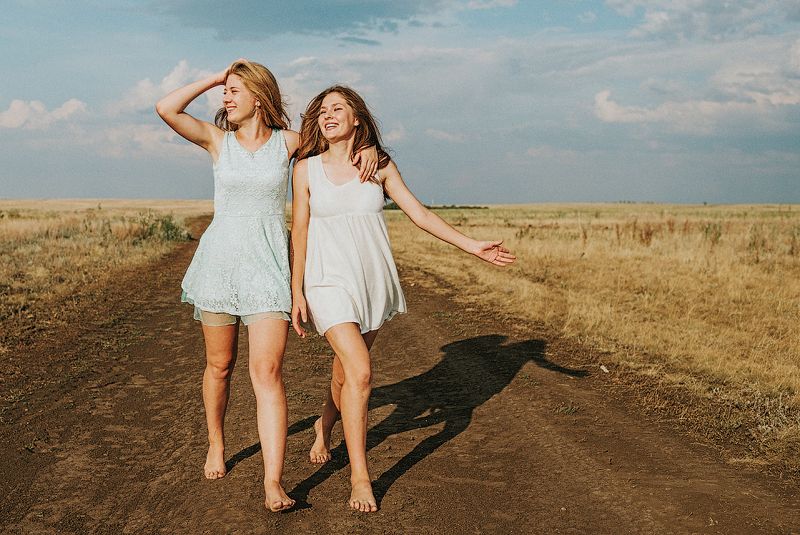 Две сестры!photo preview