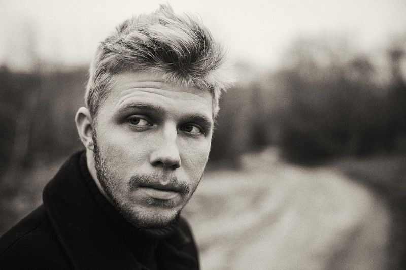 photo photography phfranpolonsky franpolonsky franpolonskyphotographer fashion fashionable fashion model face autumn man human boy road wood sepia bnw bw black and white eyes light lips street sunlight bestphoto bestmodel beauty in nature portrait nikon t [ L E W I N ]photo preview