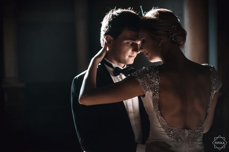 weddings couple portraits light  Couplephoto preview