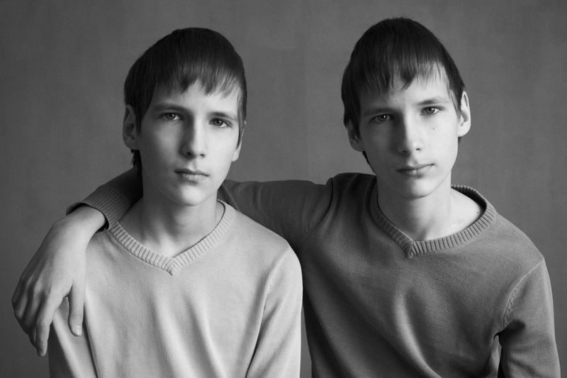 Близнецыphoto preview