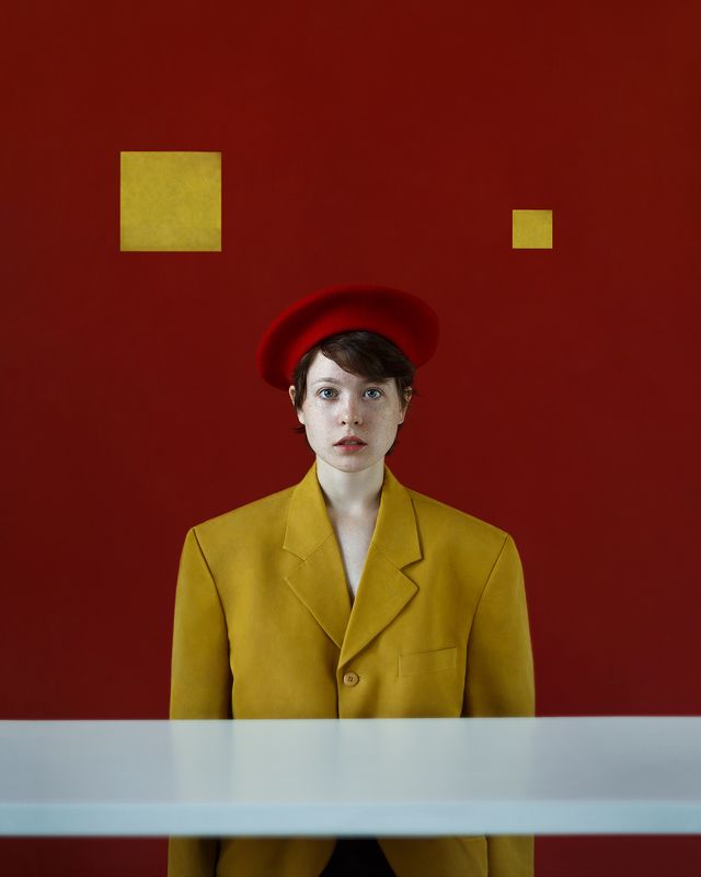 арт, девушка, портрет, студия, свет Анри. Стажерphoto preview