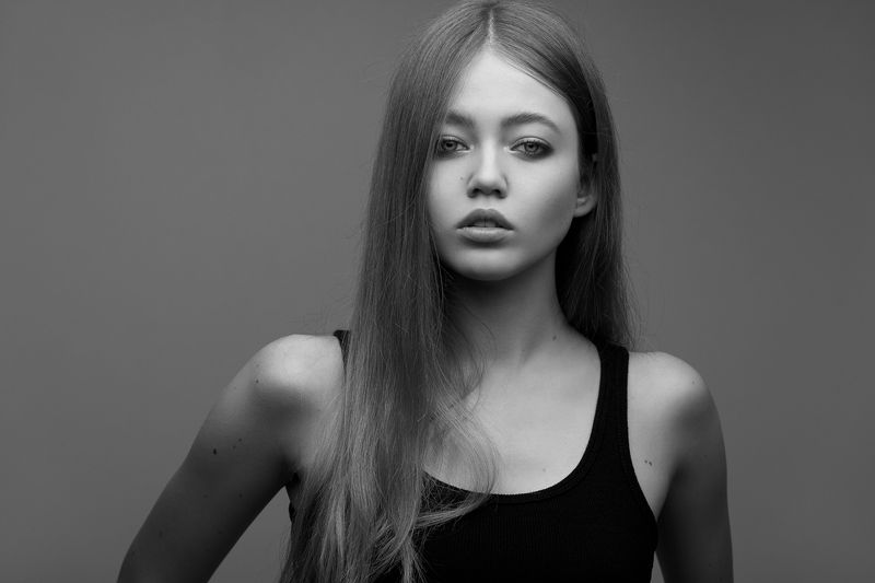 портрет, девушка, студия Дианаphoto preview