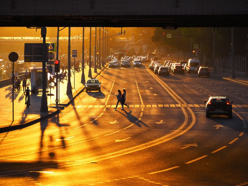 #юрийклимовфотограф #klimofoto #olympus_russia #стрит #street Московская закатная, прогулочная.photo preview