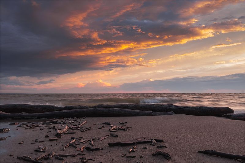 Обское море на закатеphoto preview