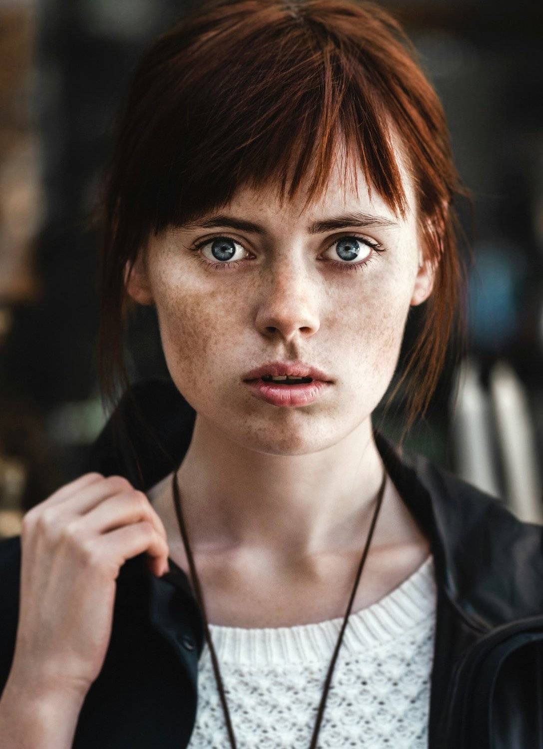 girl, portrait, color, woman, emotions, eyes, face, photo, moscow, people, light, Андрей Лободин