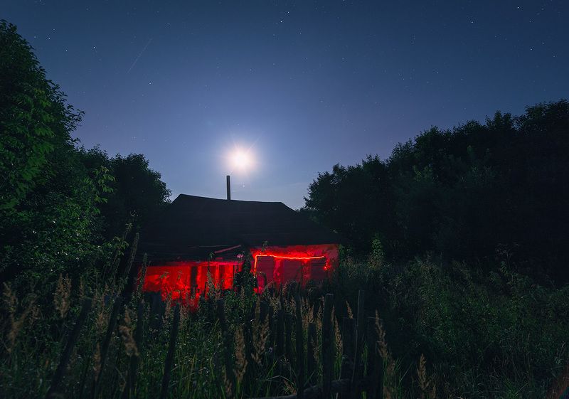 ночь, луна, samyang, заброшенное Цветные сны покинутого домаphoto preview