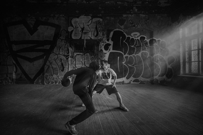 streetball, sport, ghetto, graffiti, black and white, saint petersburg, streetballphoto preview