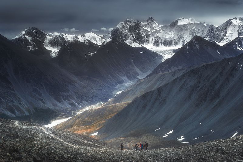 белуха На встречу горамphoto preview