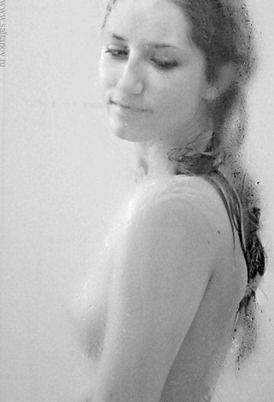 ...жарко и мокро....photo preview