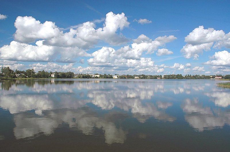 бологое, озеро, облака, отражение, штиль, август Родинаphoto preview