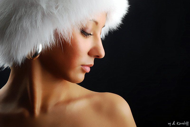 девушка, портрет, губы, мех person...photo preview