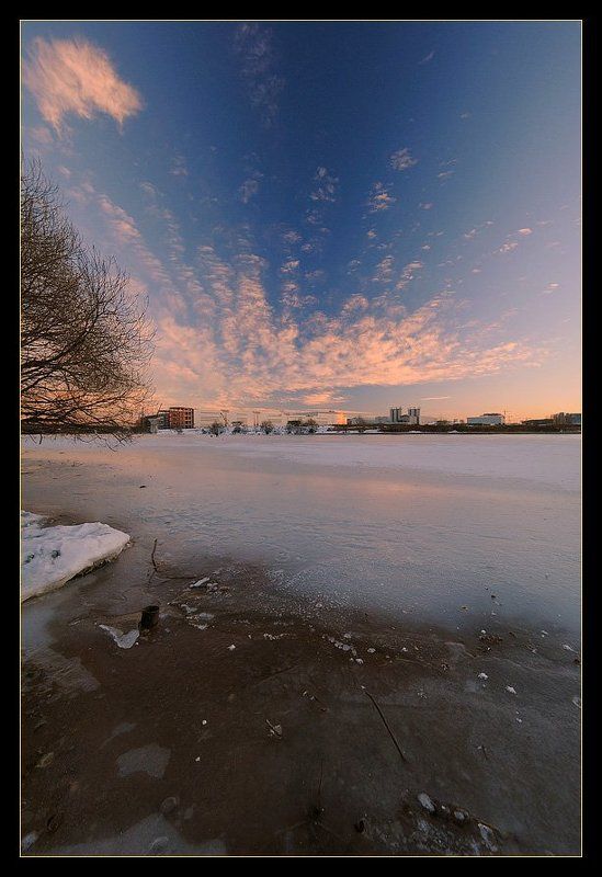 москва-река, крокус-сити, закат, облака Закатphoto preview