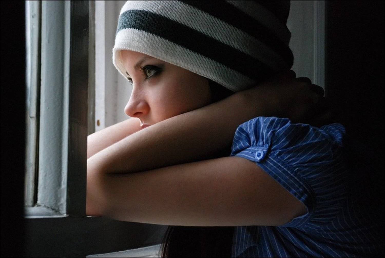 За моим окном.... Автор: Катерина Айку , Катерина Айку