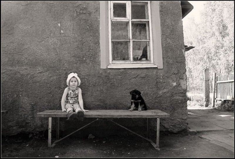 аня и песик Малышиphoto preview